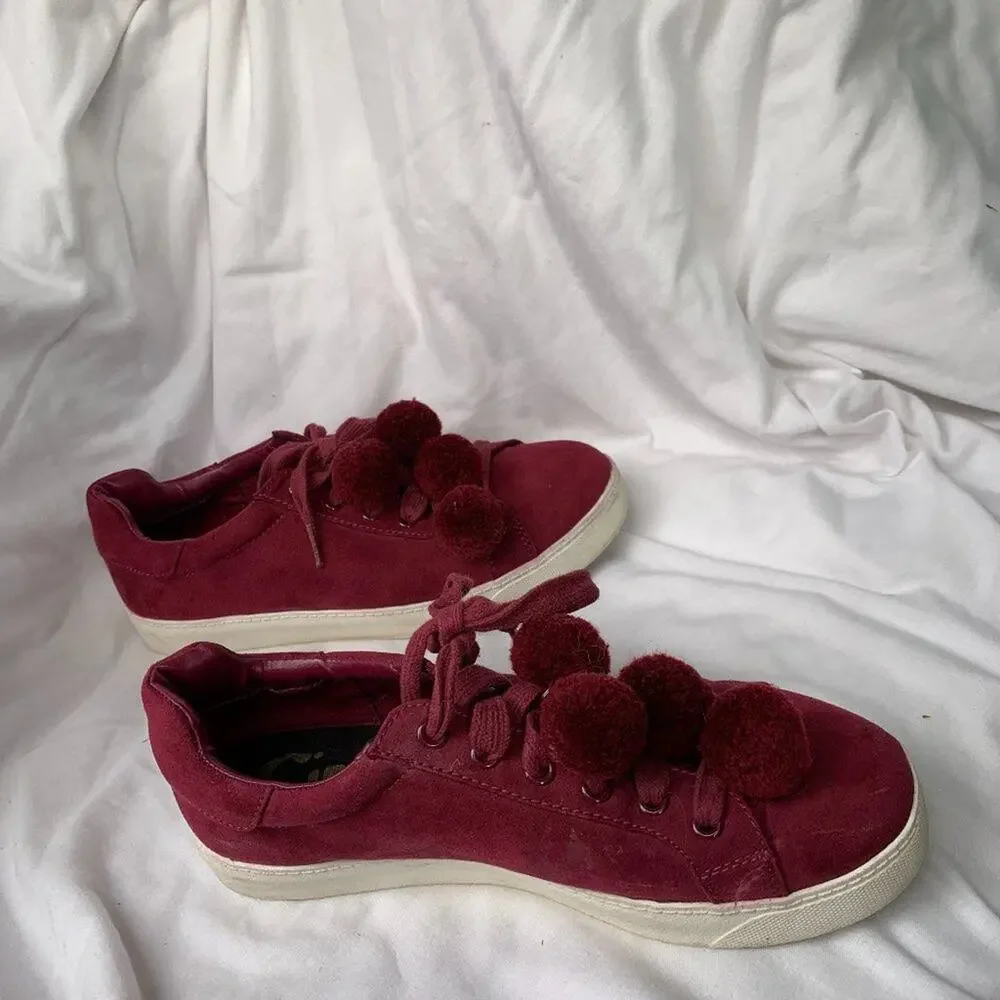 Sam Edelman Circus Carmela Womens Size 7 Sneaker Cranberry Shoes Pom Poms